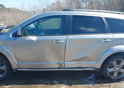 2017 Dodge Journey Crossroad Plus Awd z USA, uszkodzony, nr VIN 3C4PDDGG3HT583157